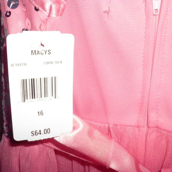 Macy's Pink Gown Junior Size 16 NWT - Picture 5 of 5